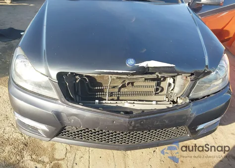 2013 Mercedes-Benz C 250 from USA, damaged, VIN WDDGJ4HB1DG000715